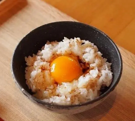 专家建议不要生吃可生食鸡蛋，可生食鸡蛋产业暂无国家标准