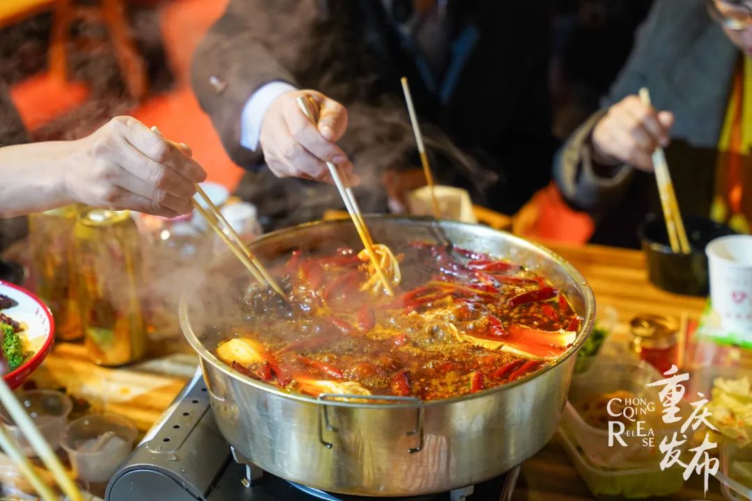 重庆火锅年欢节,红火开年|火锅_新浪财经_新浪网