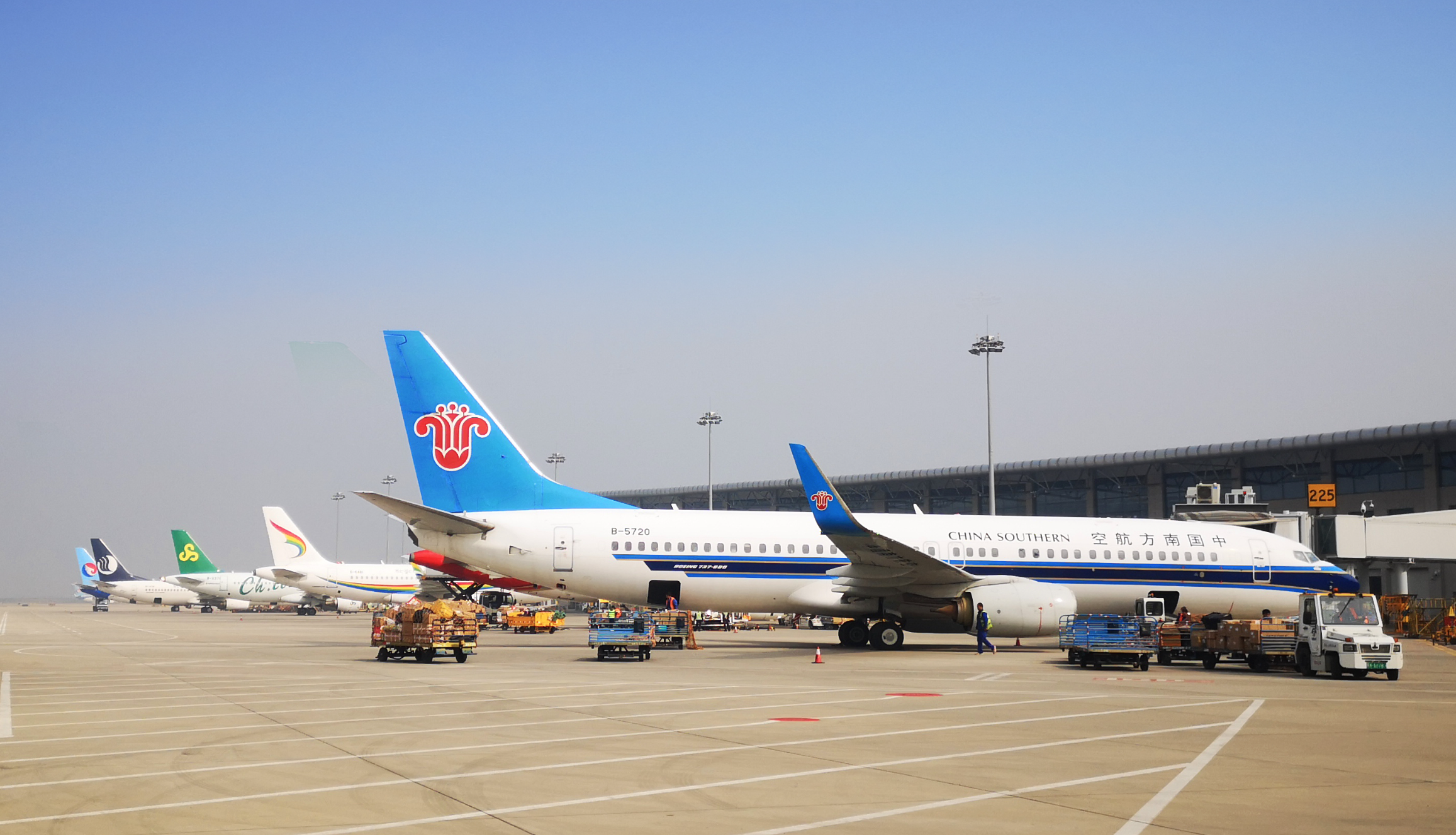 石家庄机场春运期间预计运送旅客97万人次,为2019年的70%|石家庄市