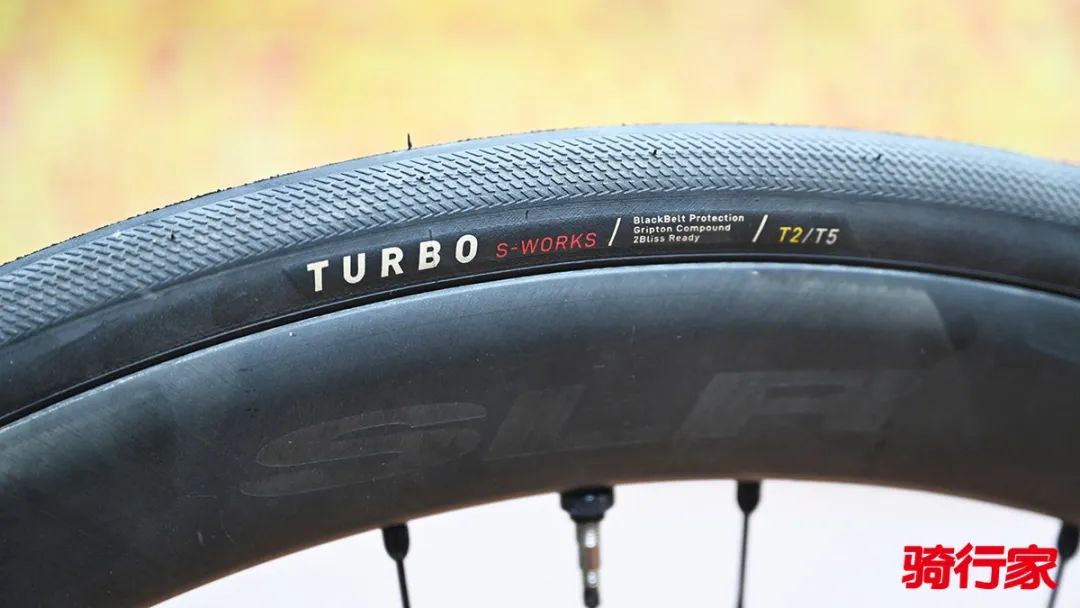 newbalance评测（更耐用的顶级轮胎 S-Works Turbo 2Bliss Ready T2/T5 真空轮胎评测）