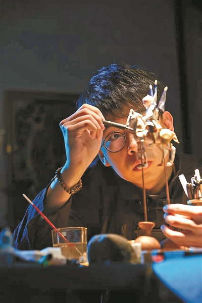 面人郎第三代用传统技艺融汇古今