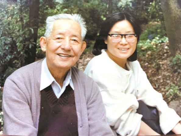 上世纪80年代末，蔡皋与父亲