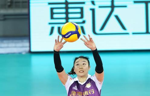 中国女排二传姚迪确认留洋，或再度与朱婷搭档|姚迪|二传|朱婷_新浪新闻
