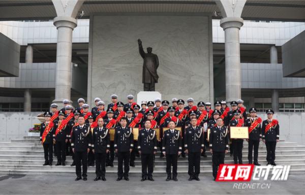 群众评议满意率提升至96.7% 湖南交警以傲人成绩隆重庆祝中国人民警察节休闲区蓝鸢梦想 - Www.slyday.coM