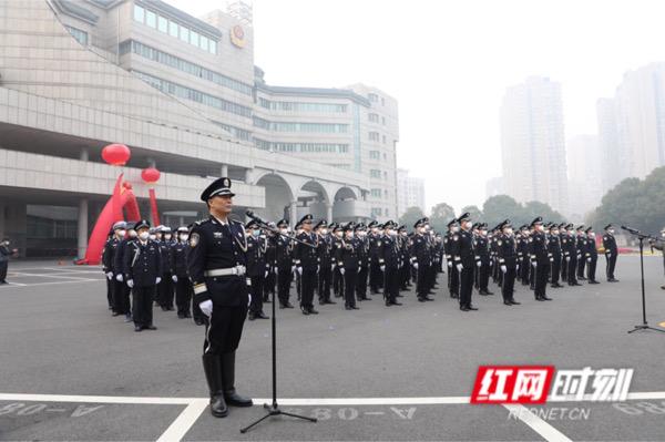 群众评议满意率提升至96.7% 湖南交警以傲人成绩隆重庆祝中国人民警察节休闲区蓝鸢梦想 - Www.slyday.coM