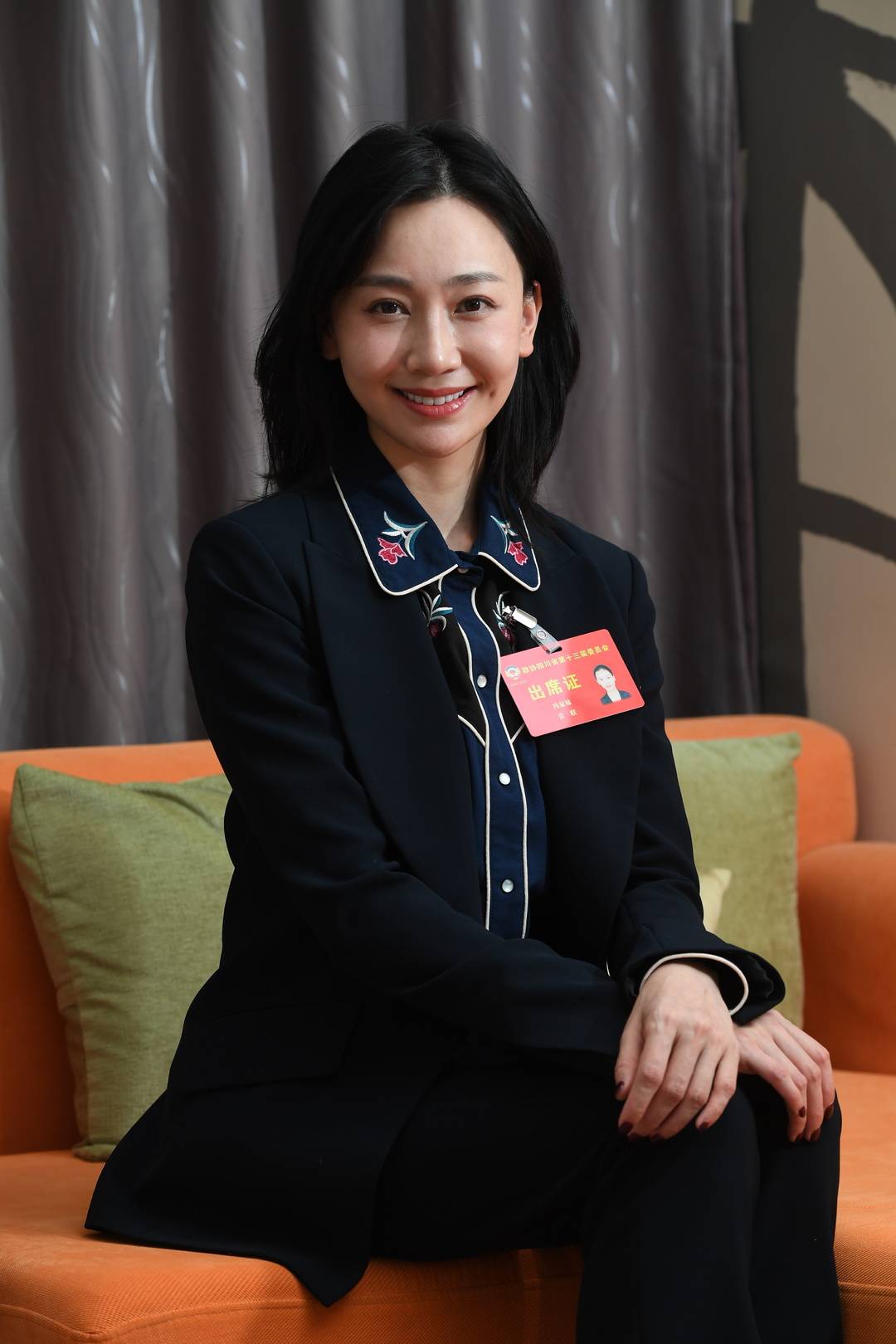 省政协委员冯家妹:保护四川方言,传承优秀地方文化丨代表委员在这里