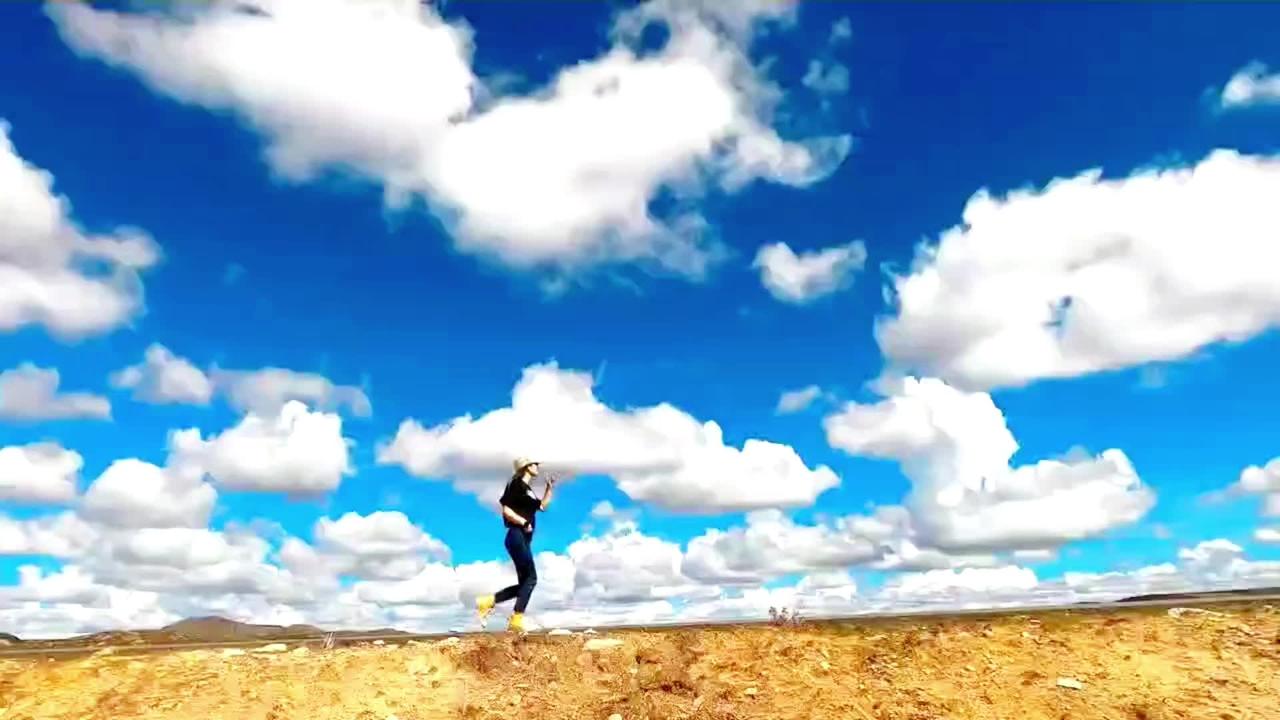 动画中国奇谭开播 我想离开浪浪山_新浪新闻