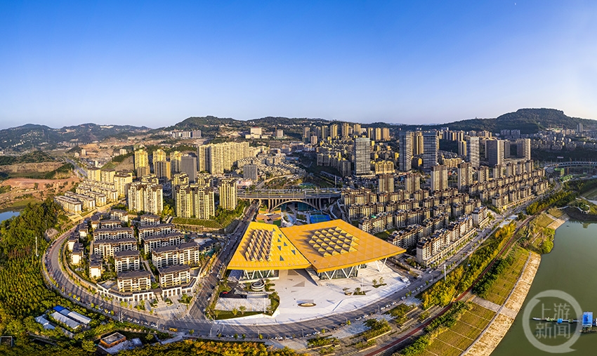 《云阳运动公园全景》 程建铭 摄