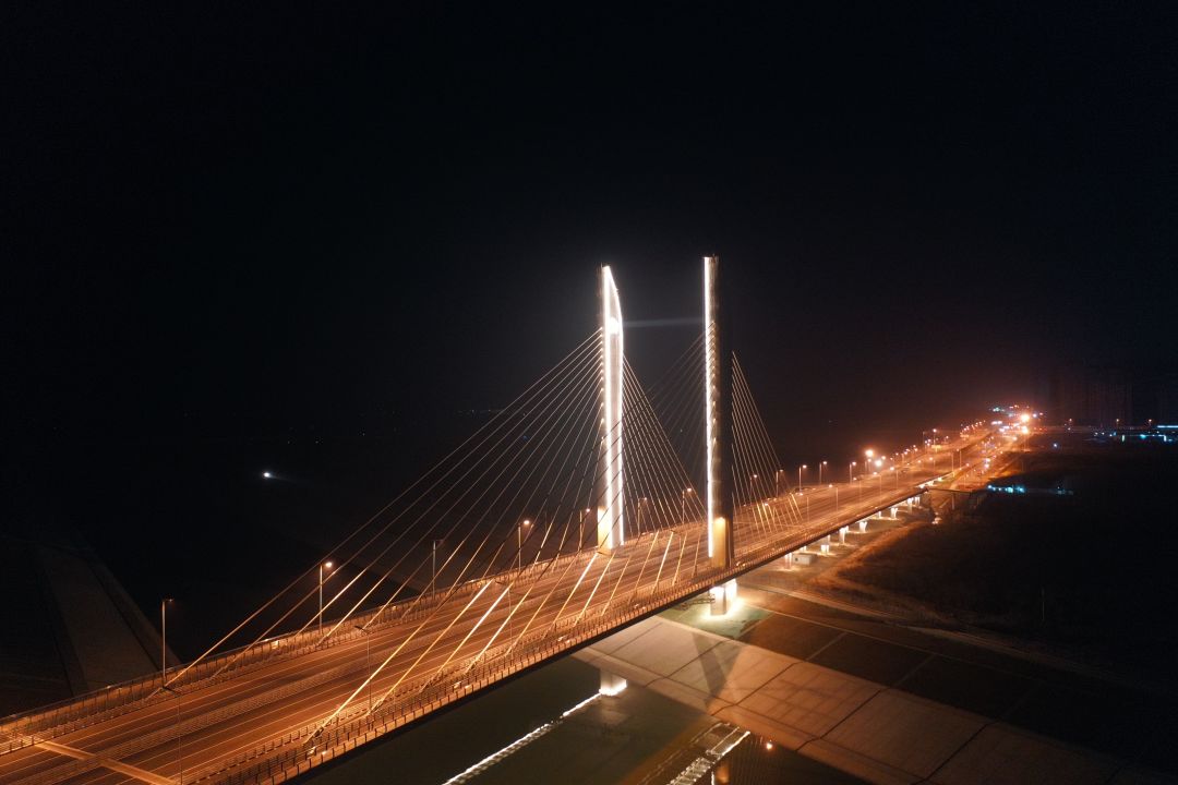 新桥大道桥夜景