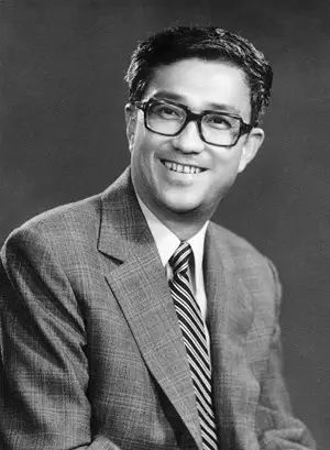 著名导演小儿子感染新冠去世！一门三子死别，悲情堪比电影……休闲区蓝鸢梦想 - Www.slyday.coM