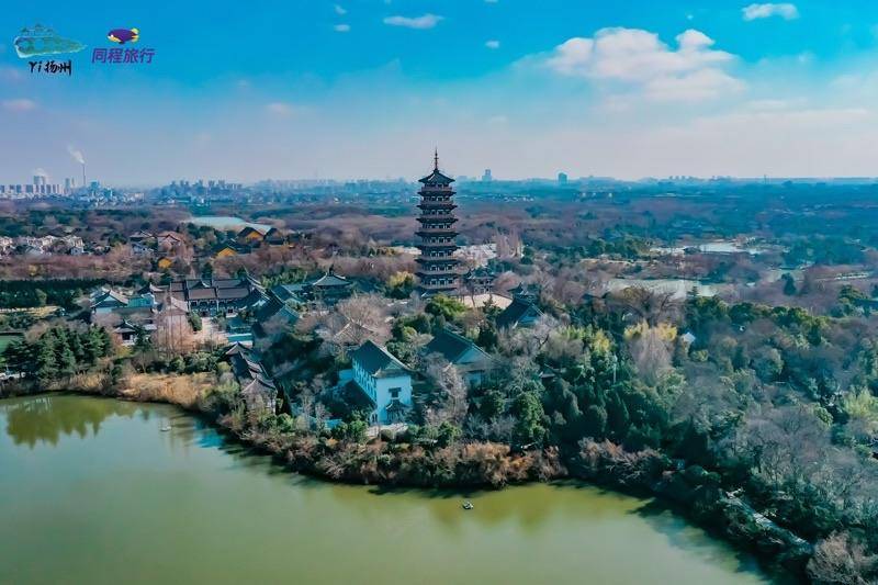 用其独特的旅游爱好者视角,走遍扬州最古老,最经典的景区景点,漫步