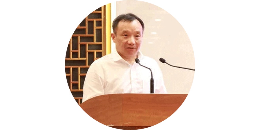 "新湖系"掌舵人黄伟.