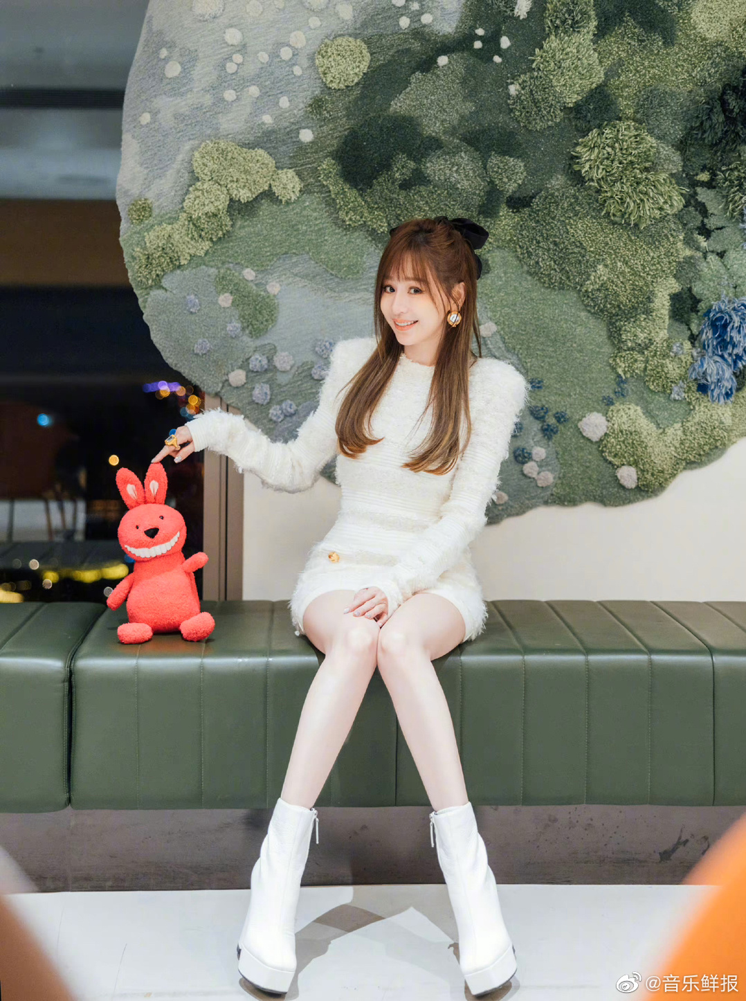 王心凌的《彩虹的微笑》,熟悉的旋律响起……|彩虹的微笑|王心凌|旋律_新浪新闻