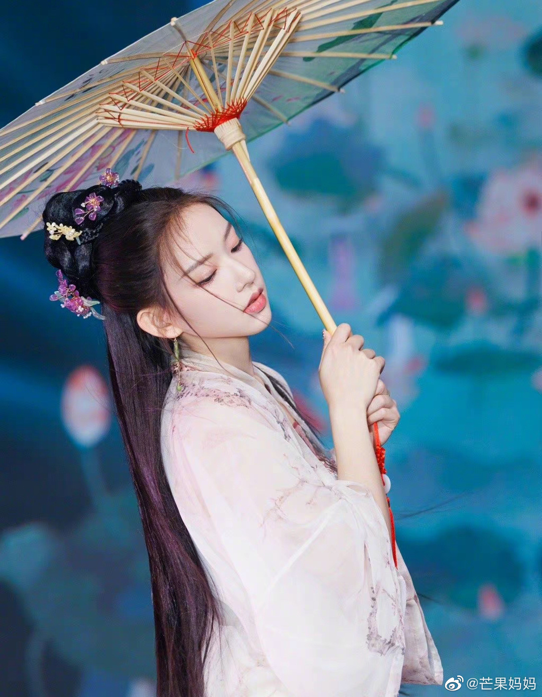 程潇|古装|油纸伞_新浪新闻