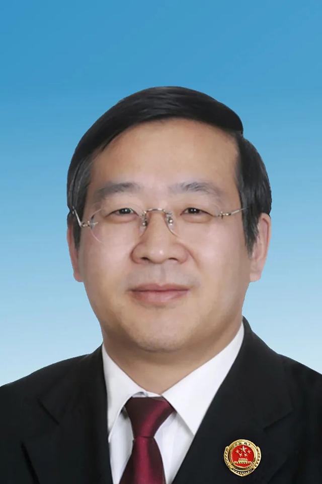 王宁当选云南省人大常委会主任,王予波当选云南省省长|党员_新浪财经