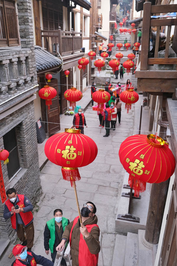 重庆黄葛古道:百年老街年味浓|重庆市|志愿者|敦厚坡段|郭旭|坡段_新浪新闻