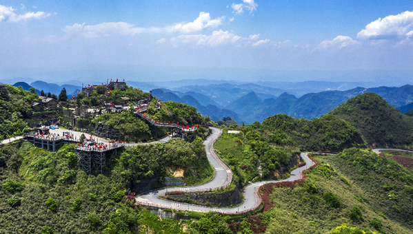 汇川区娄山关西风台