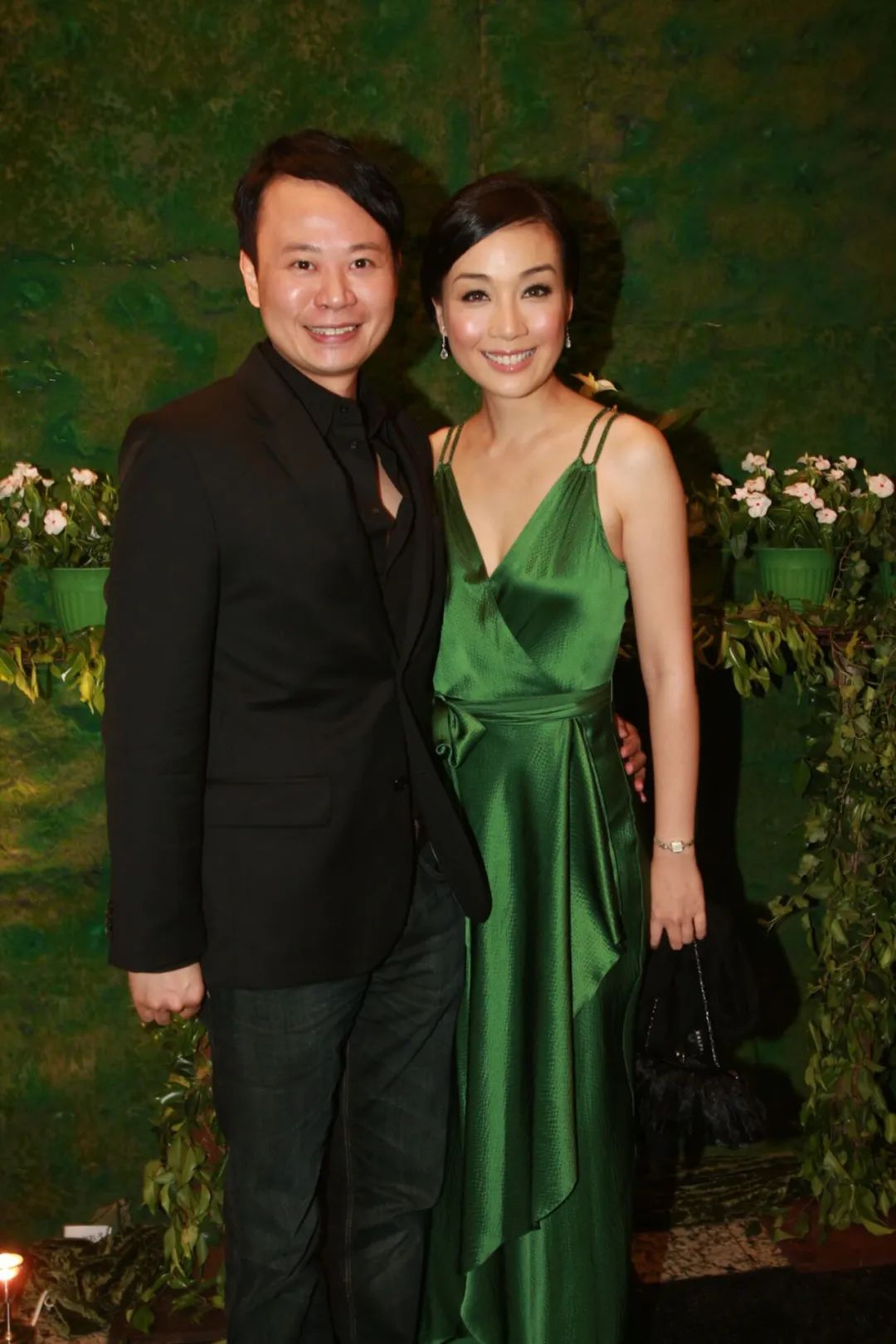 51岁穿黑丝斩下视后,她这一脱,tvb有救了|江美仪|吴君祥|黑丝_新浪