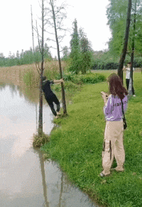 《三体》首播！为什么刘慈欣是中国科幻第一人休闲区蓝鸢梦想 - Www.slyday.coM