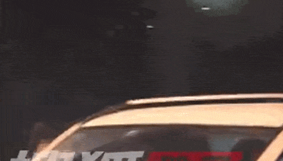 刘恺威女友又传怀孕！聚餐女方紧搂肚子，走路缓慢似孕妇-刘恺威女朋友是谁图片