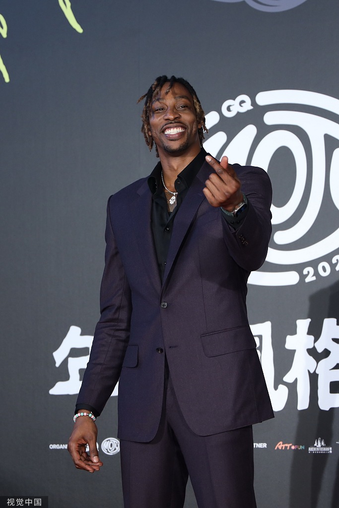 霍华德更怜爱于场外活动。