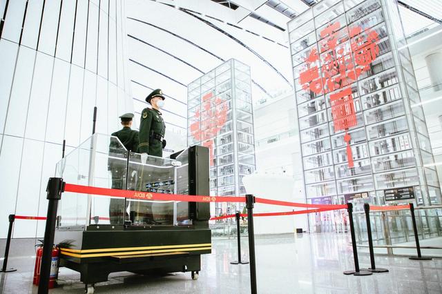 组图 | 武警官兵驻守大兴机场 24小时守护归乡路