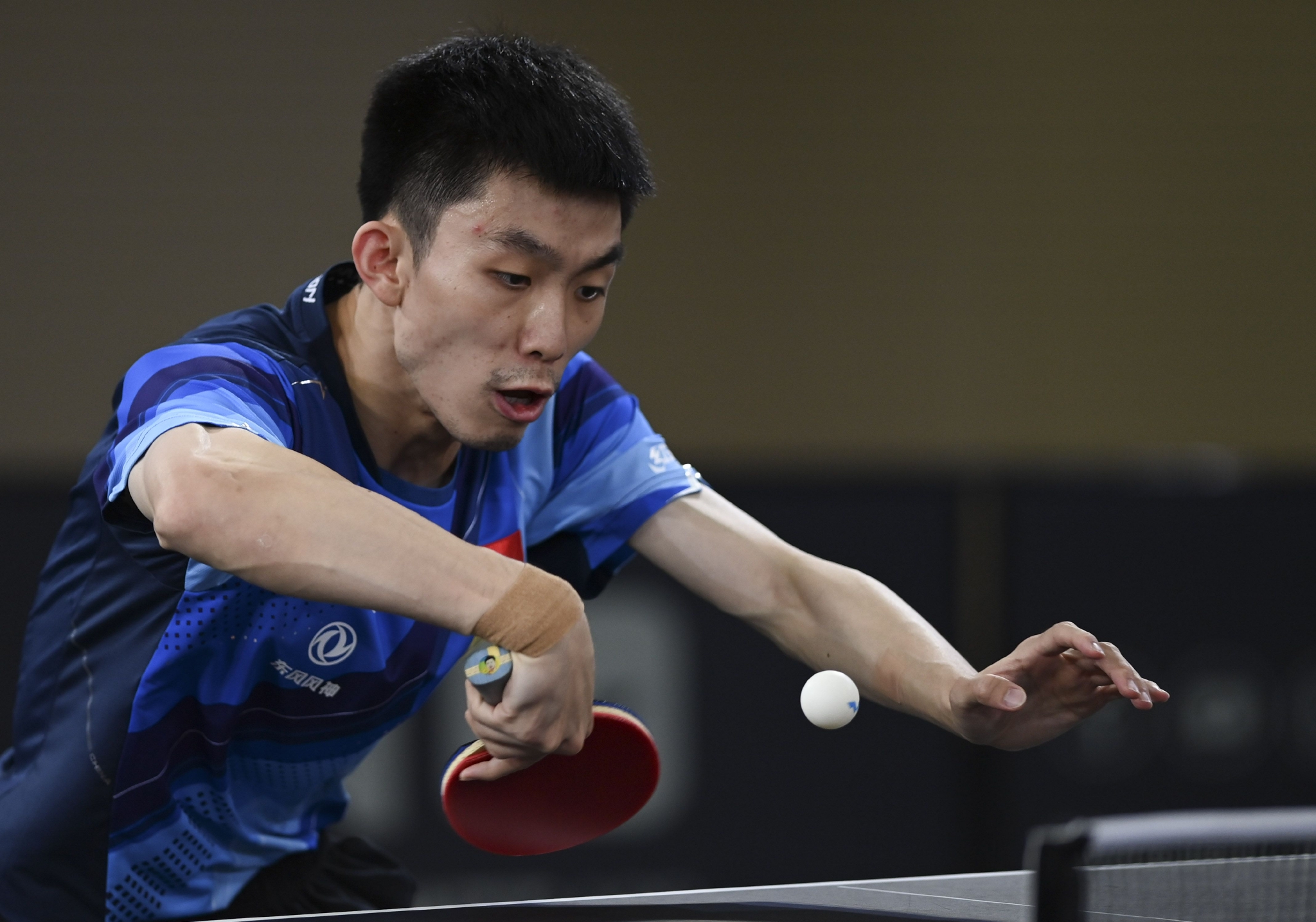 乒乓球wtt多哈挑战赛周恺预赛晋级