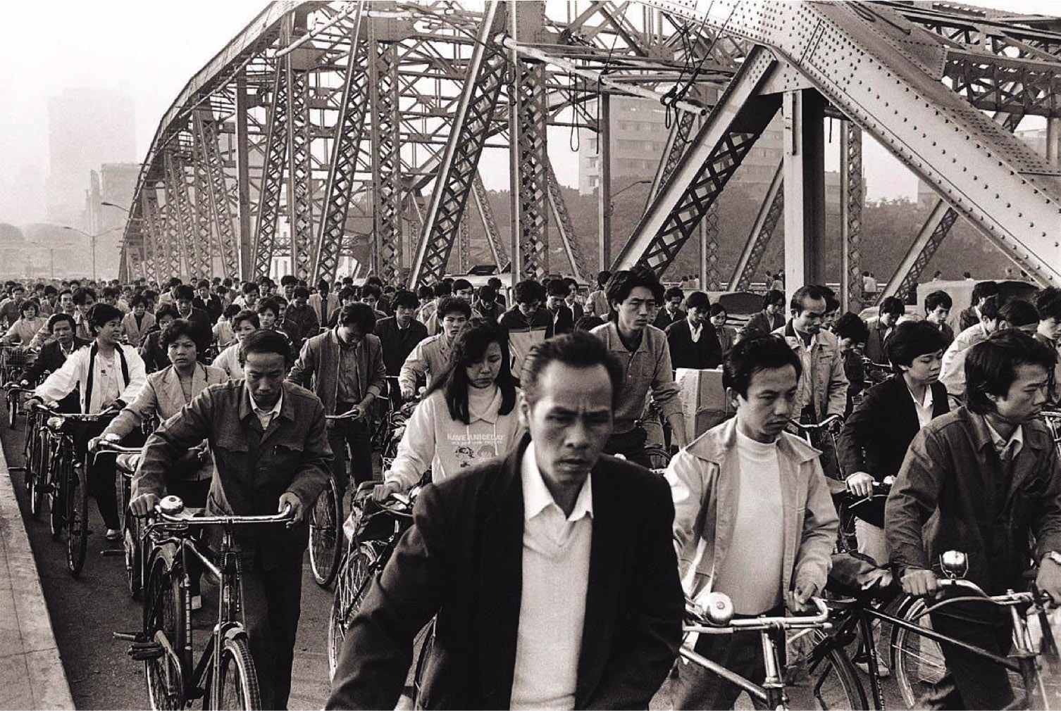 安哥 摄."中国人本"展览作品之一&nbsp