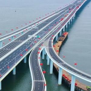 福建厦门翔安大桥主桥通车