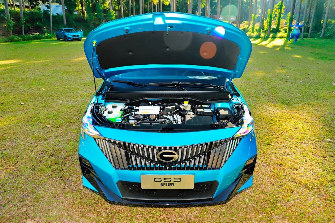 最新机甲风设计，1.5T最快7.5秒破百