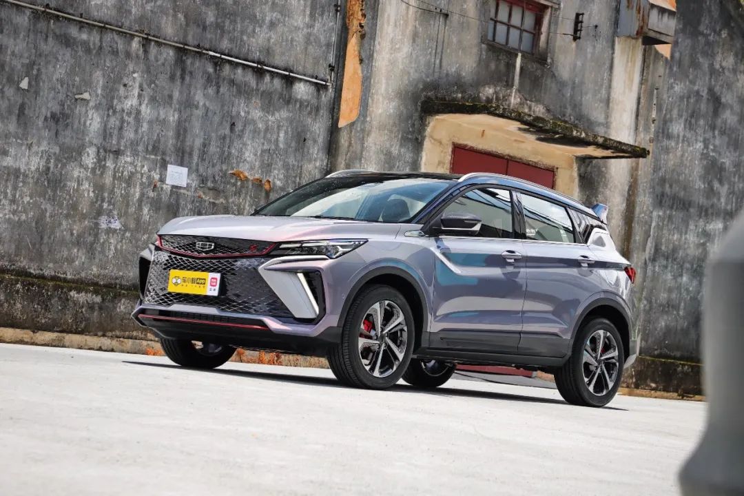 最新机甲风设计，1.5T最快7.5秒破百