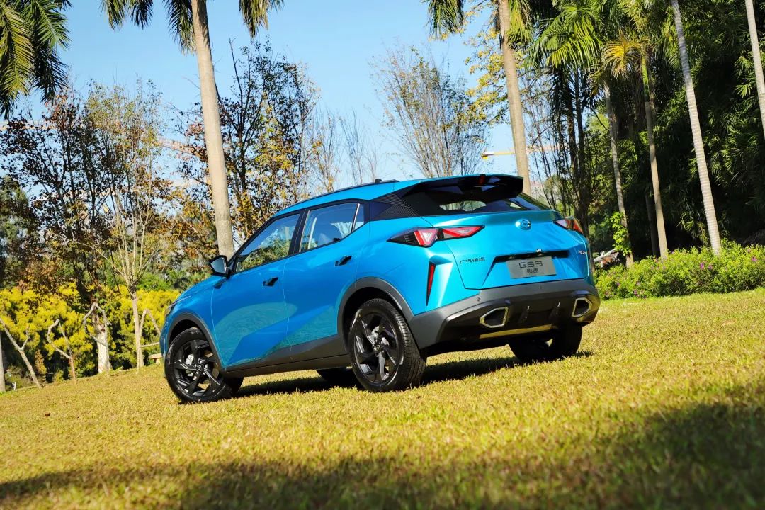 最新机甲风设计，1.5T最快7.5秒破百