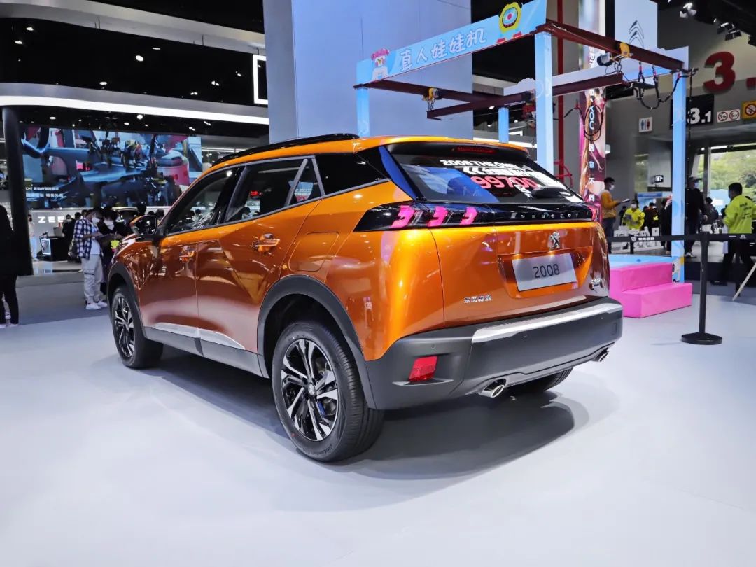 最新机甲风设计，1.5T最快7.5秒破百