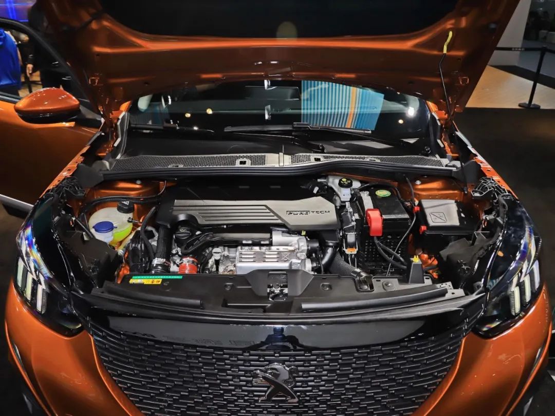 最新机甲风设计，1.5T最快7.5秒破百