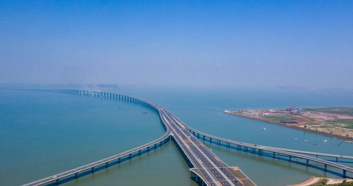海南进出岛交通瓶颈问题凸显,琼州海峡跨海通道何时开工?|海南省|跨海大桥|隧道|海底隧道|铁路_新浪新闻