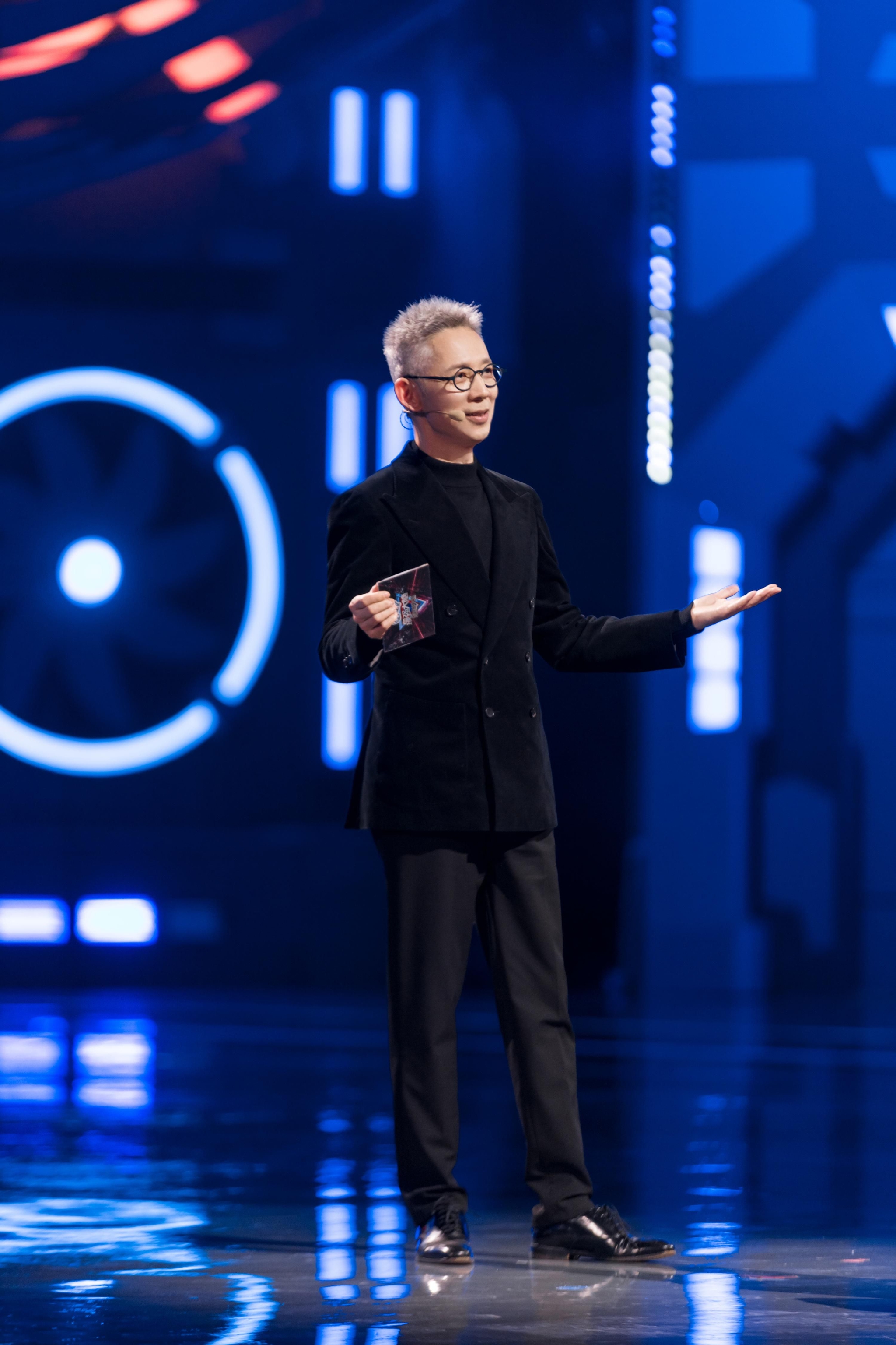 主持《最强大脑》十年,蒋昌建:"让科学流行起来"需要多人努力|蒋昌建