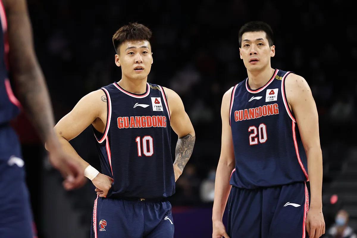 不看人传球助杜润旺中三分,球迷请求防守蜕变|任骏飞|杜润旺|徐杰