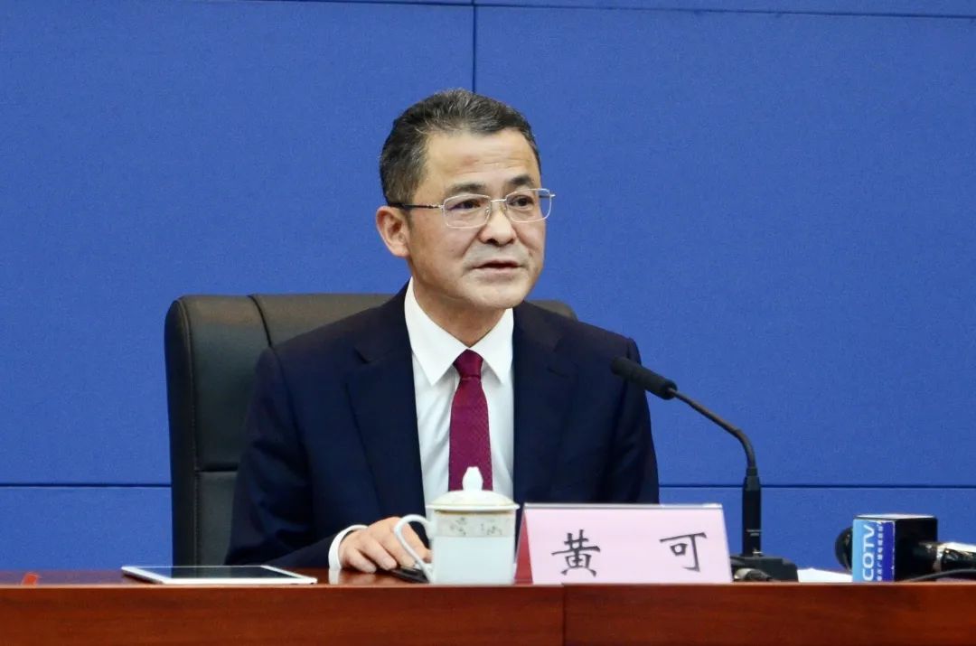 黄可介绍有关情况 龚浩月 摄