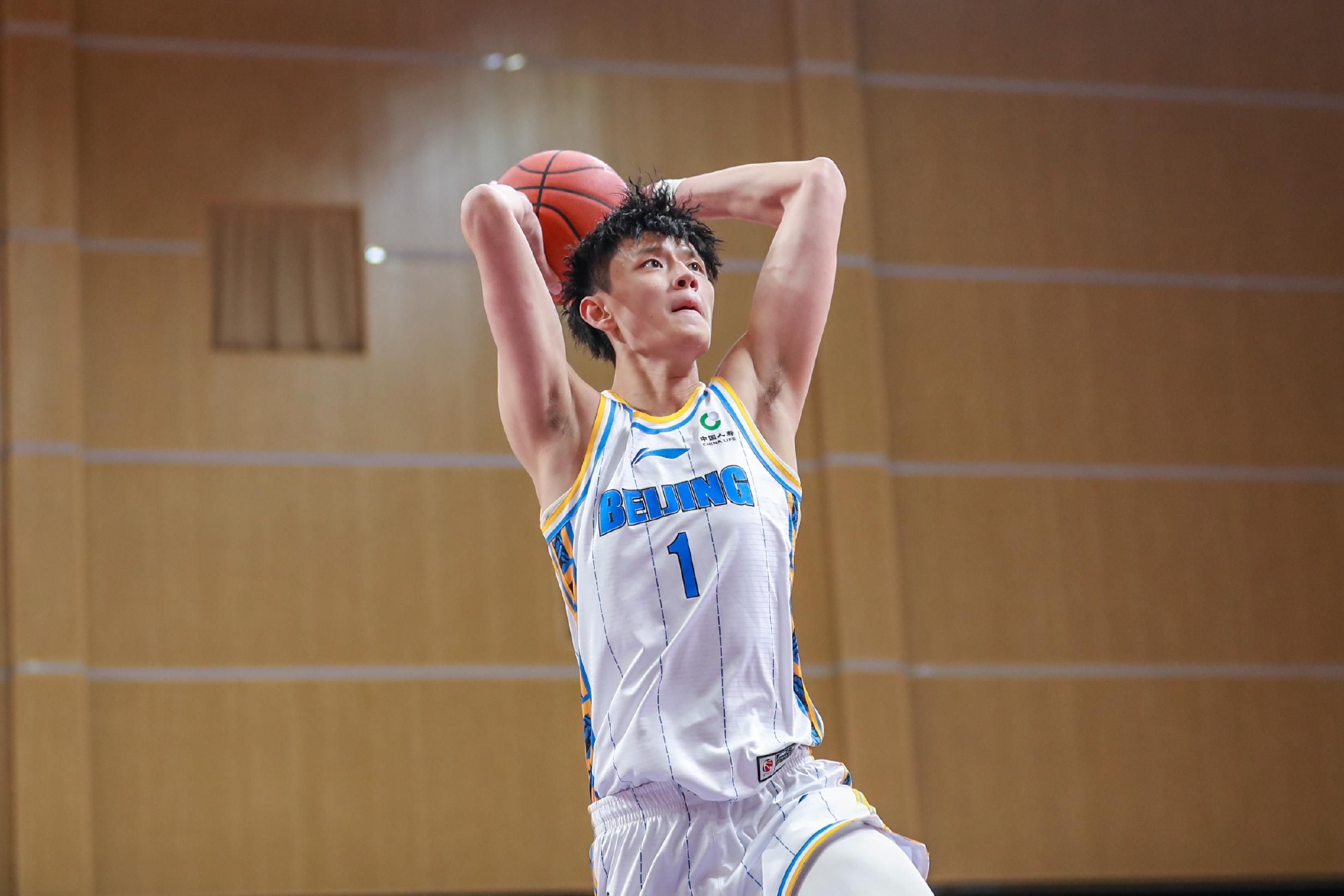 北京首钢男篮队员曾凡博入选中国男篮集训名单.