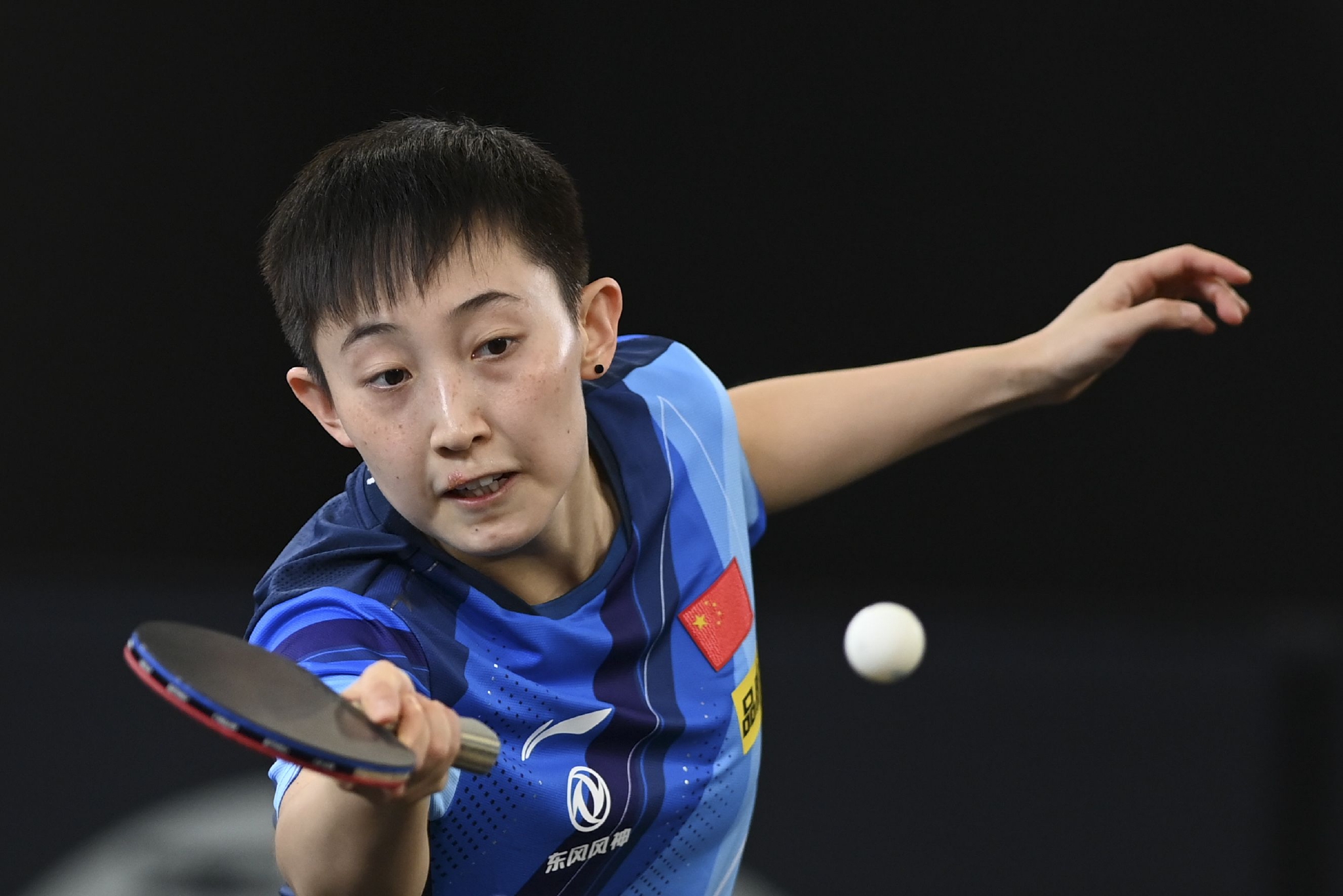 乒乓球——wtt多哈挑战赛:范思琦晋级八强|乒乓球|范思琦|挑战赛_新浪