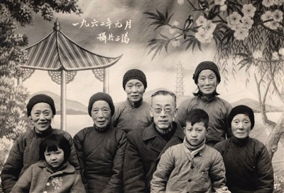 异代人，或同代人__财经头条