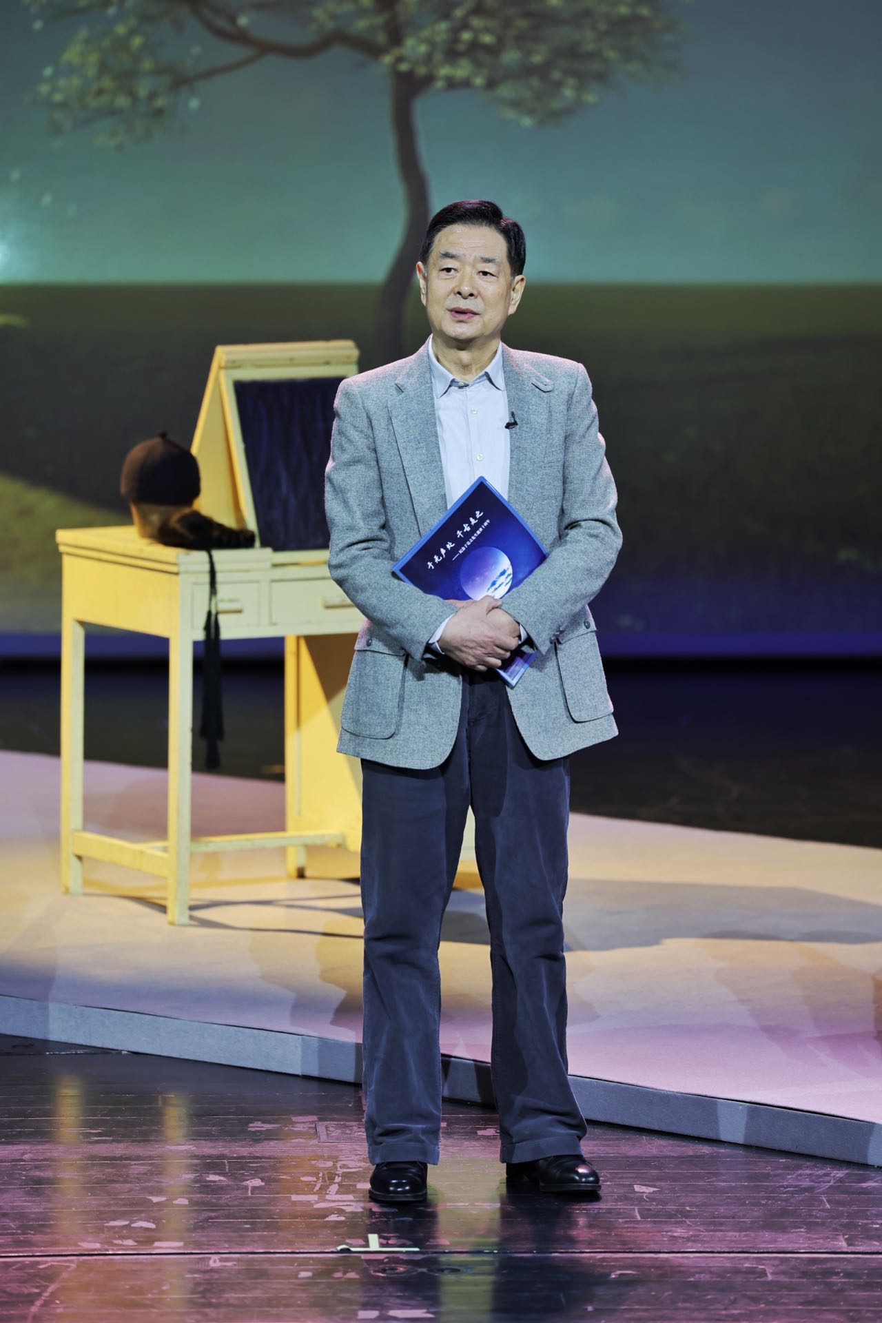 演出剧照 &nbsp;濮存昕饰演于是之