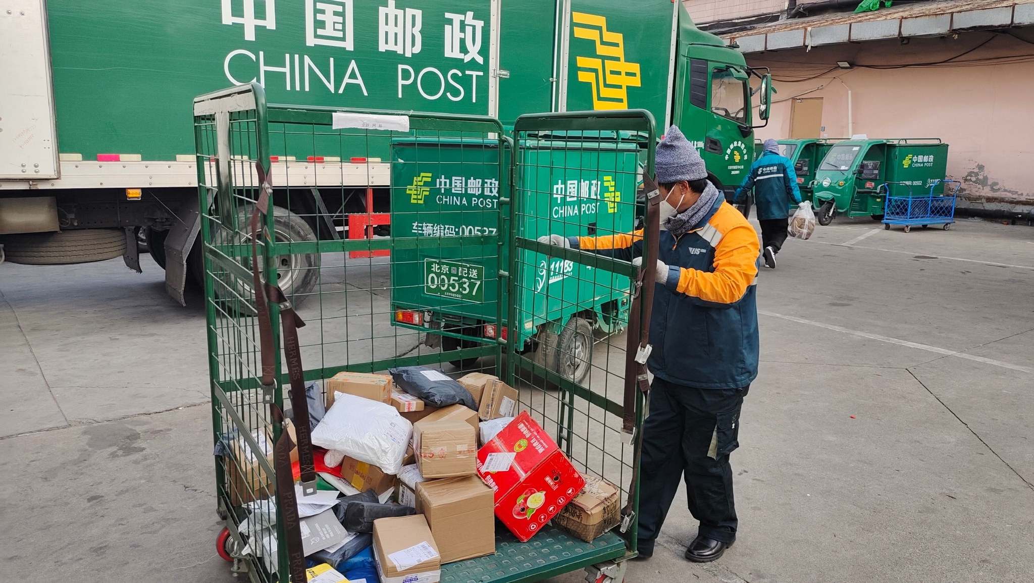 留京过年:昌平邮政127名快递员坚守岗位,服务"不打烊"|昌平|邮政|春节