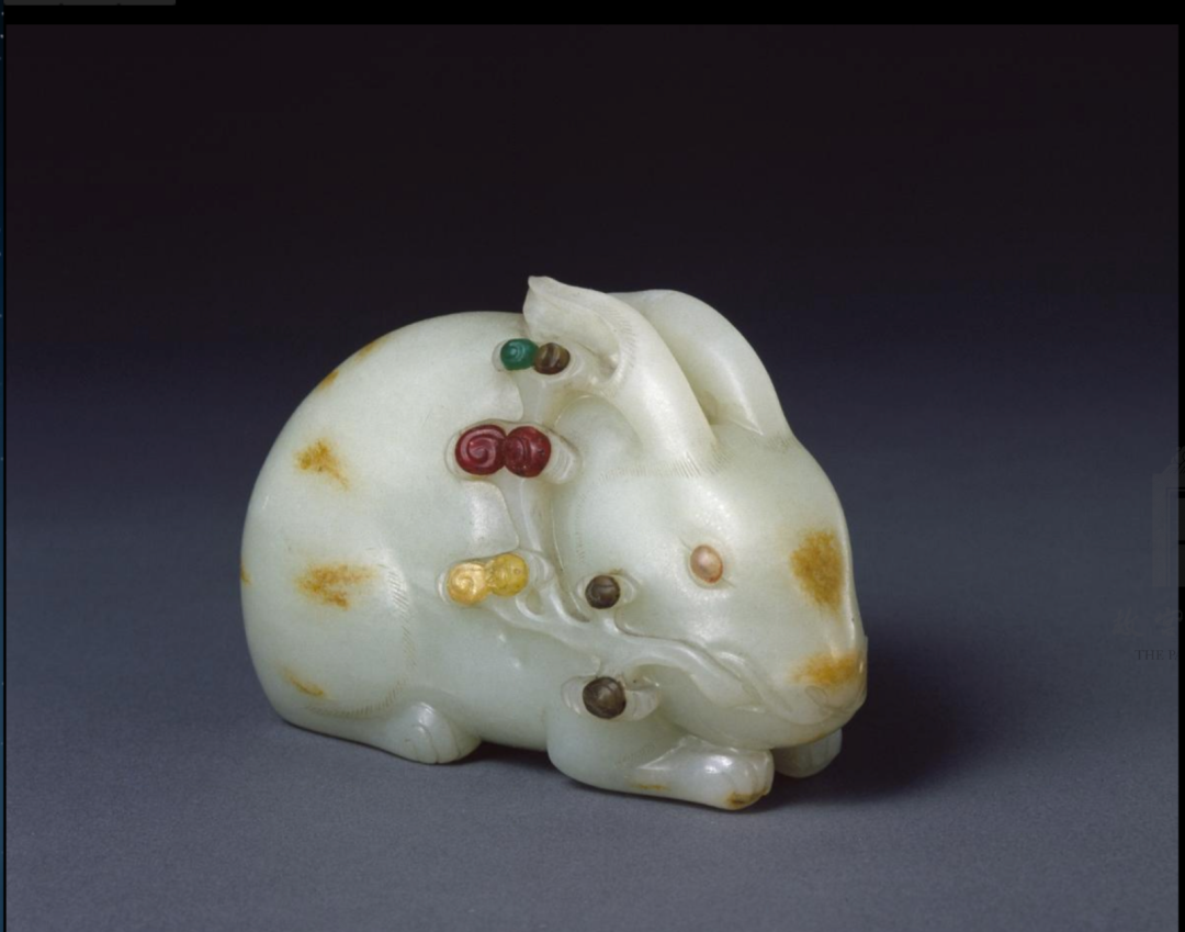 隋唐以后的玉兔愈发往立体的圆雕造型演变,更显写实生动.