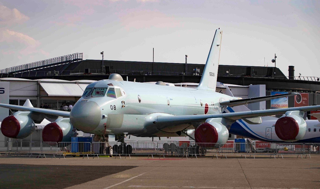 静态展示的p-1反潜巡逻机.