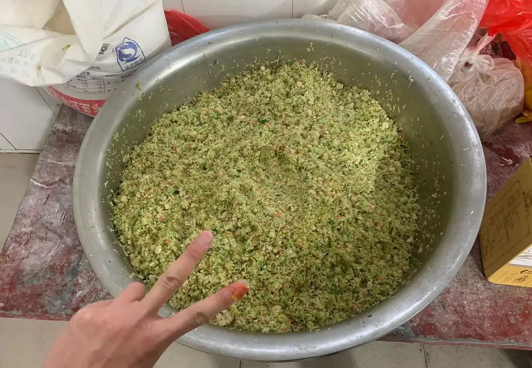 错乱了？特朗普公开讲话，竟把乌克兰伊朗搞混，白宫还好吗？