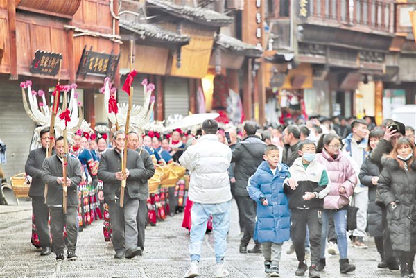 黑龙江省文化和旅游厅厅长何晶带队督导检查 哈尔滨市春节假日旅游市场工作