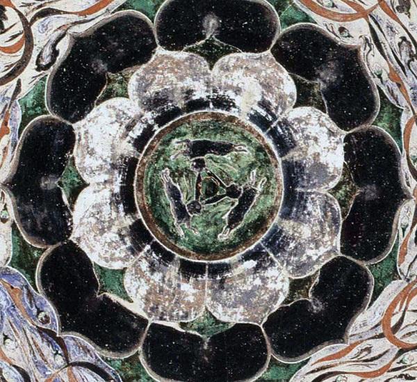 莫高窟第407窟"三兔共耳"藻井图案.(敦煌研究院供图)