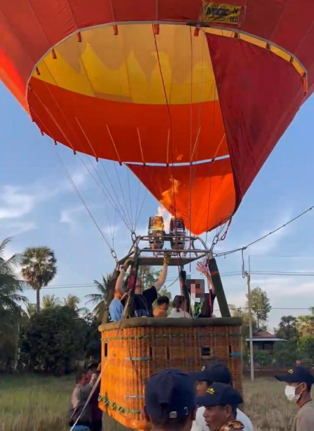 四川载人氦气球坠落,专家:正规载人氦气球有保护钢缆和放气阀|程鹏