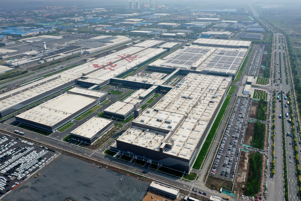 一汽红旗繁荣工厂用"四个服务"为"高质量"发展蓄力新程长春汽开区主动